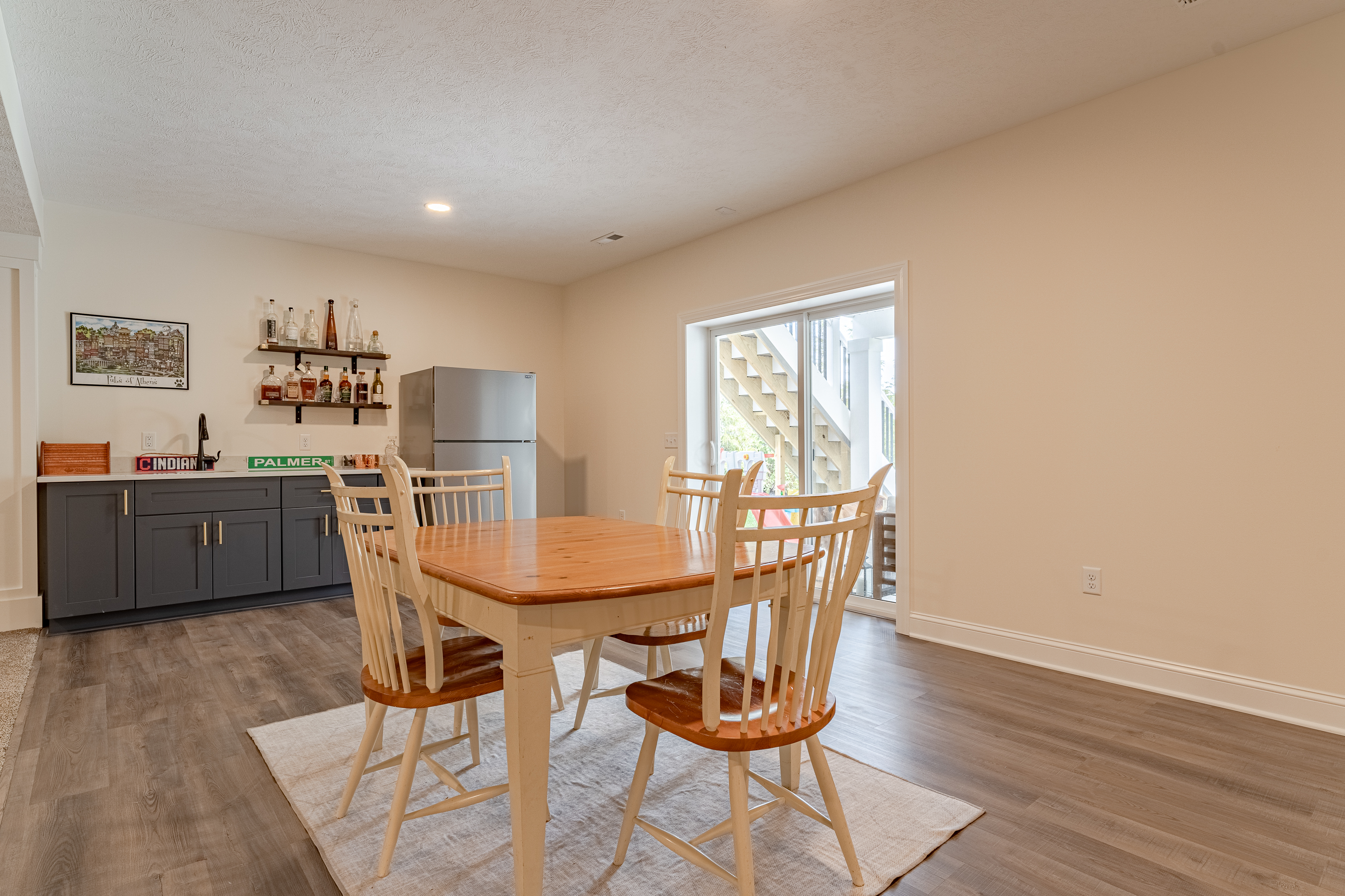 Daisy — photo 4 of 6