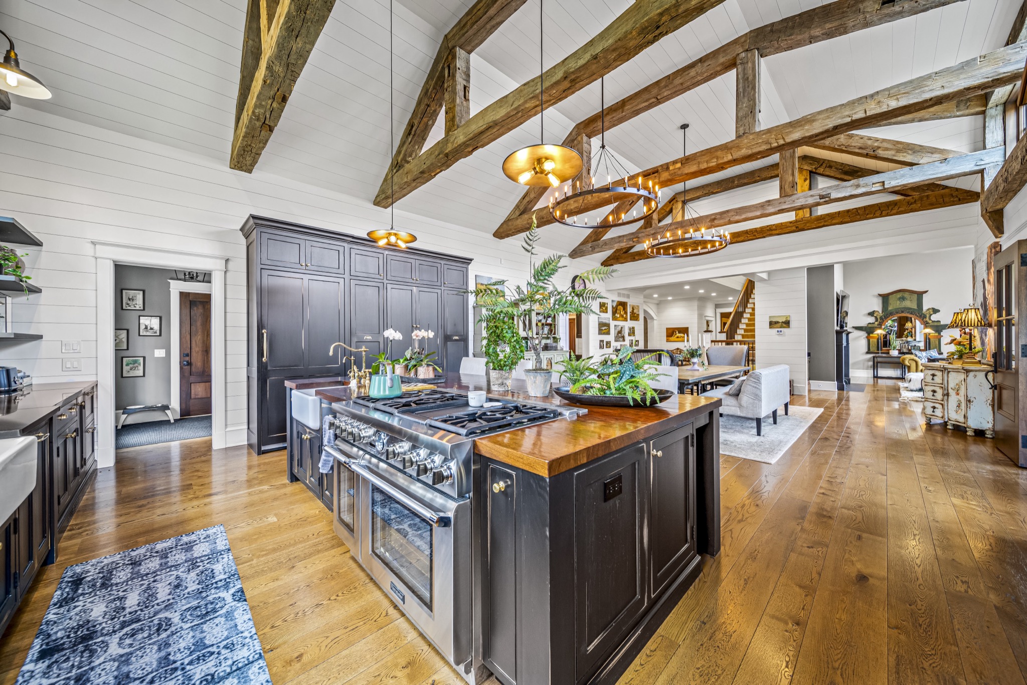 Gates Mills Residence — photo 5 by Skoda Construction